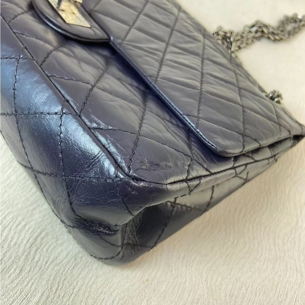 SOLD - CHANEL Dark Blue Crumpled Calfskin Reissue 2.55 226 - Picture 10 of 15